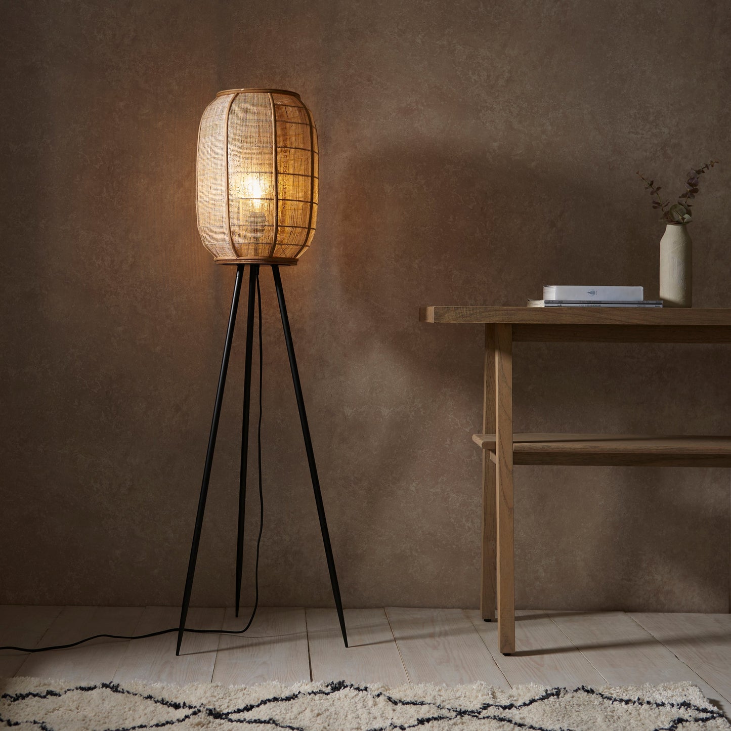 Zaire Floor Lamp, Linen/Bamboo
