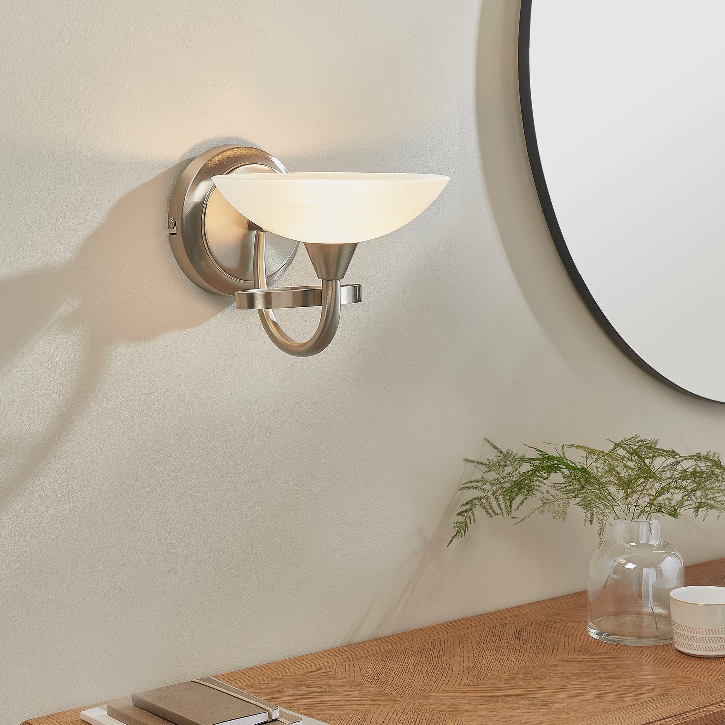 Cagney Wall Light