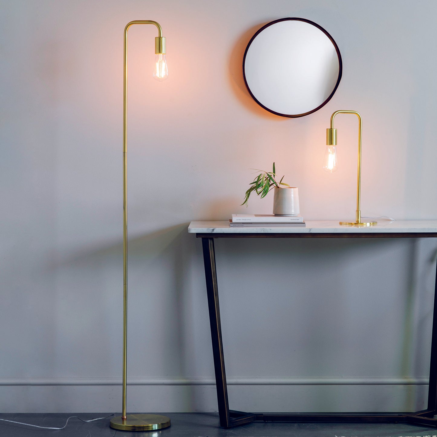 Rubens Floor Lamp, Brass