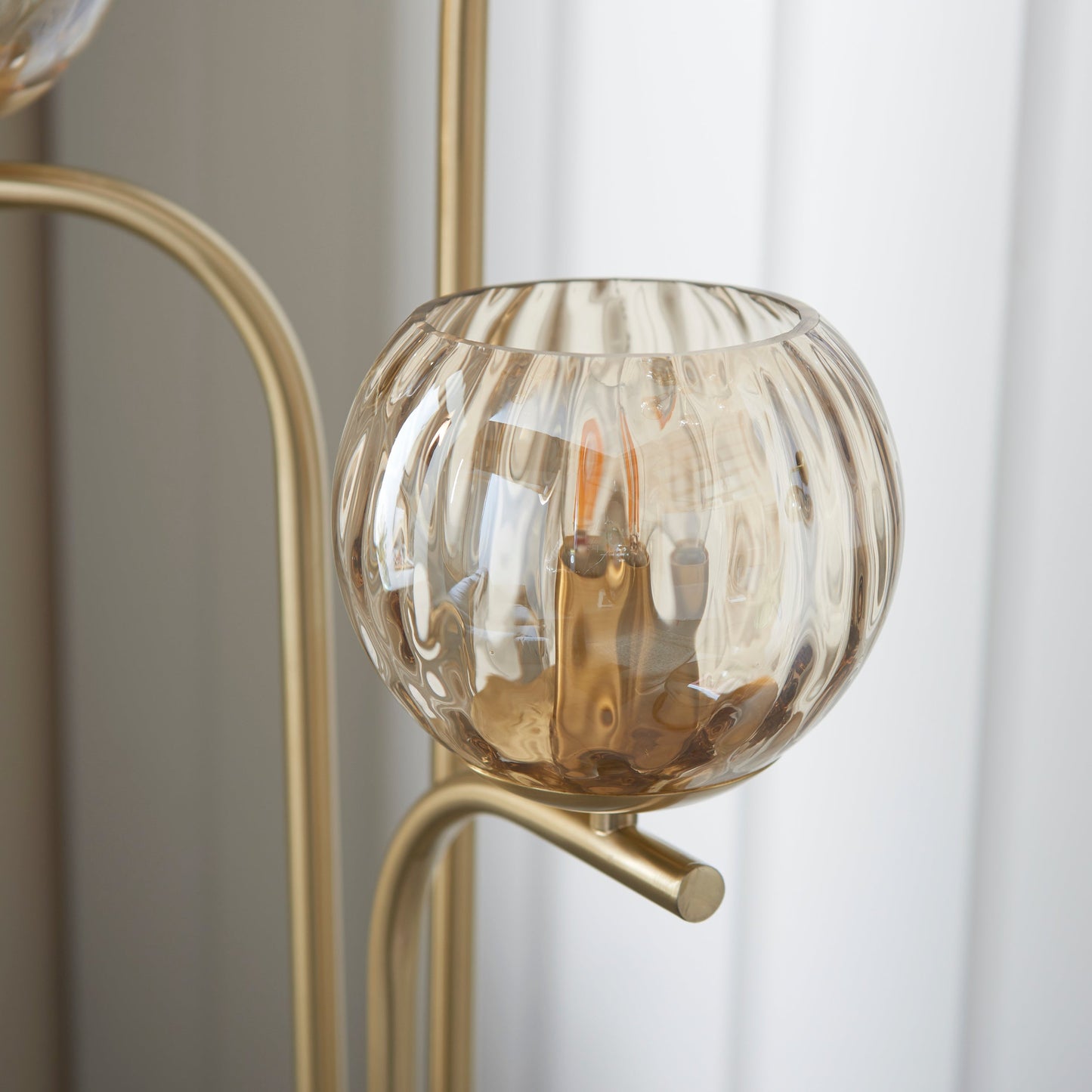 Dimple 3-Light Floor Lamp