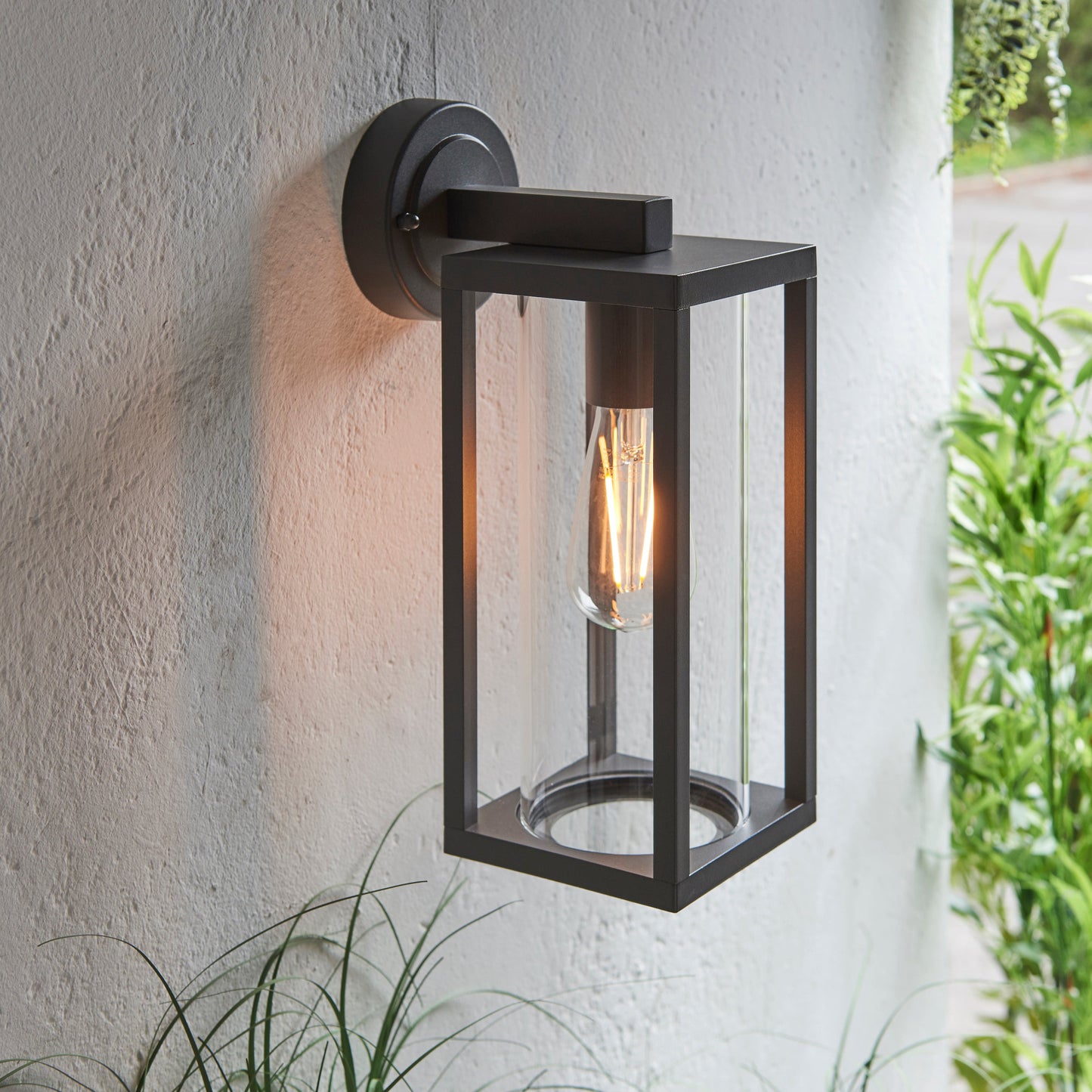 Hamden Outdoor Wall Light