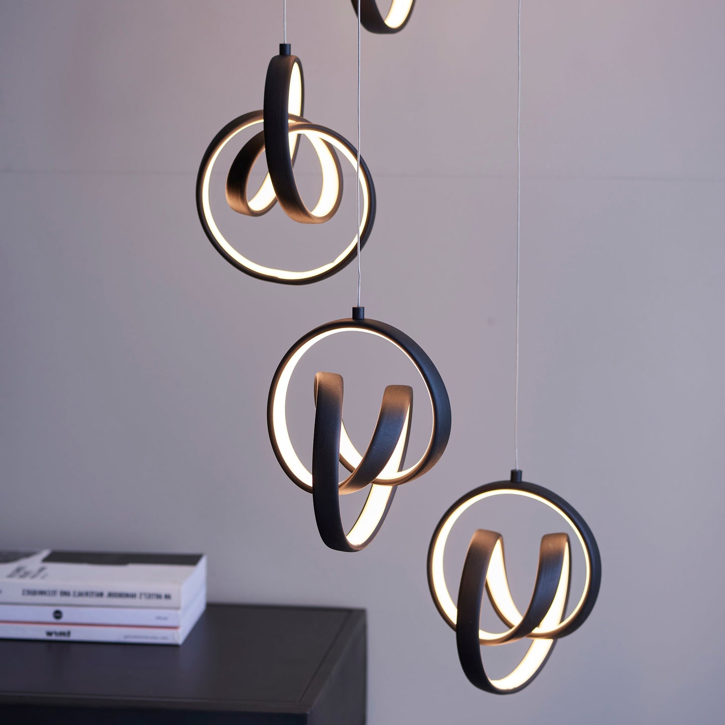 Cosma 8-Light Cluster Pendant Light, Black