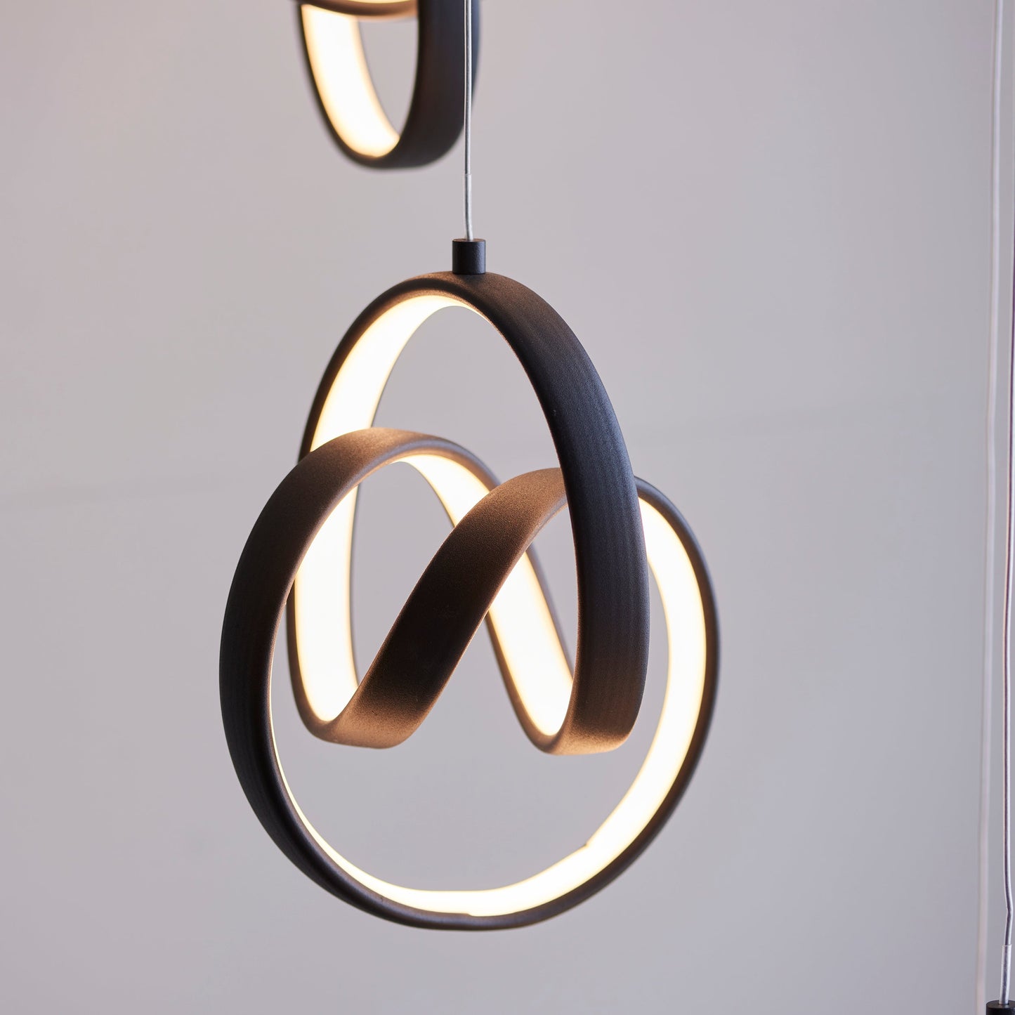 Cosma 8-Light Cluster Pendant Light, Black