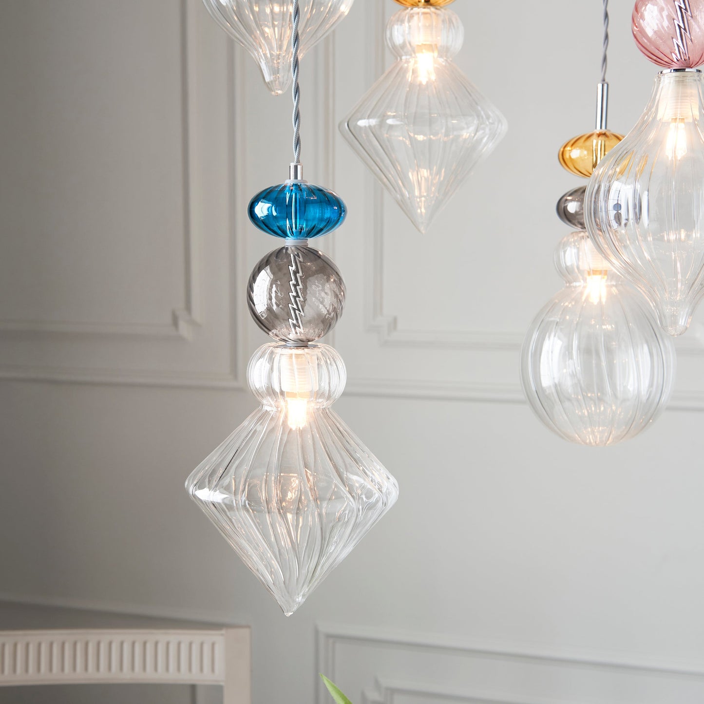 April 6-Light Cluster Pendant Light, Multi-coloured Glass