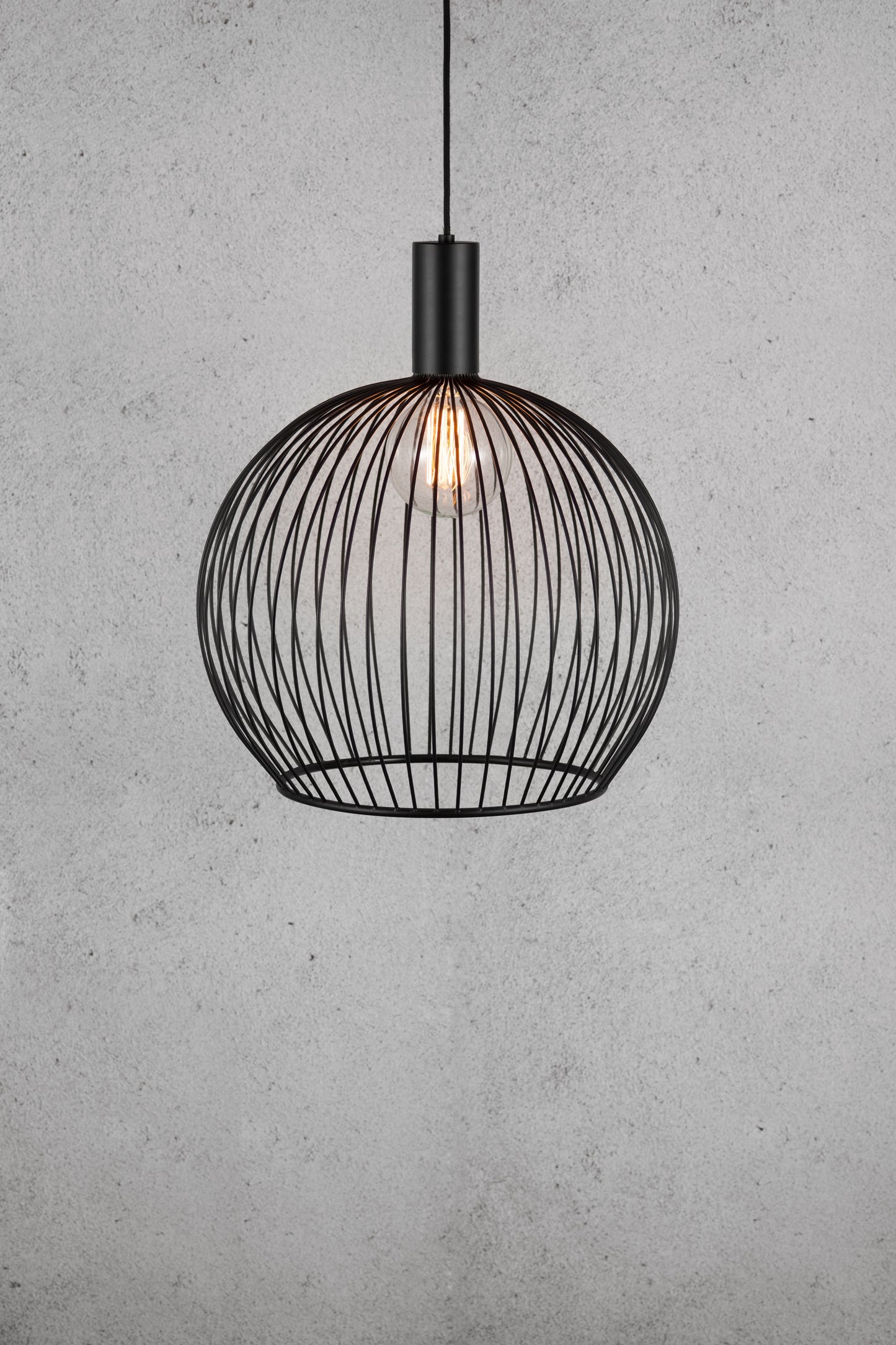 Aver Pendant Light, Black