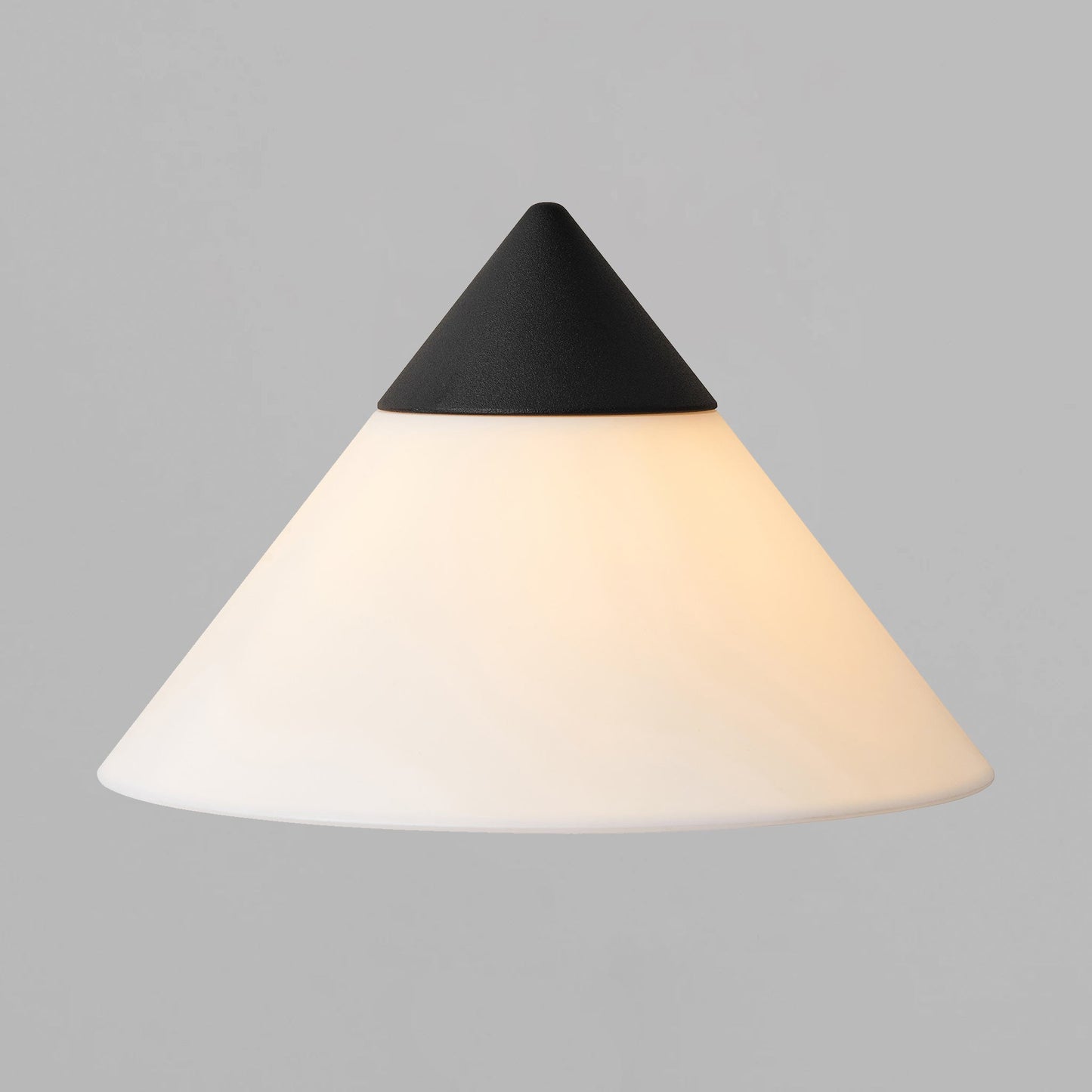 Linas Wall Light